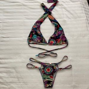 Bikini set *top needs repair*